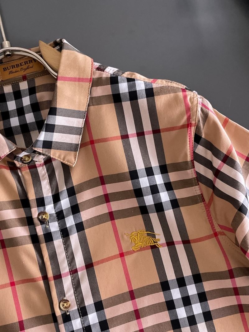 Burberry T-Shirts